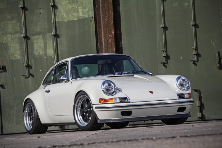 Ein anständiger Klassiker wie er im Buche steht: Der Kaege Retro alias Porsche 911 993.