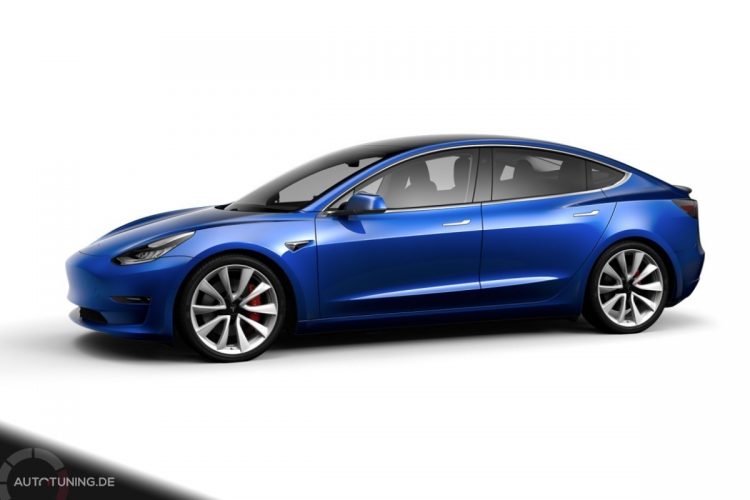 Tesla Model 3 Performance in Deep Blue Metallic